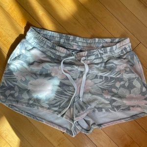 American Eagle lounge shorts